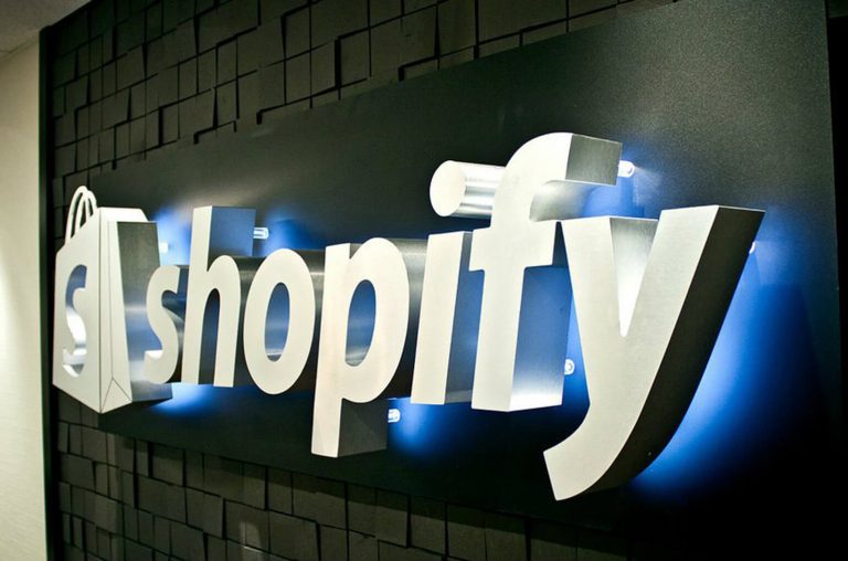 The Advantages Of Shopify Lead It To Become Popular For Businesses-Featured Image
