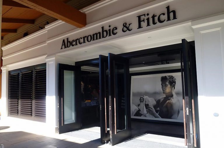 Abercrombie & Fitch A Business Strategy Perspective In Fashion Industry-featured Image