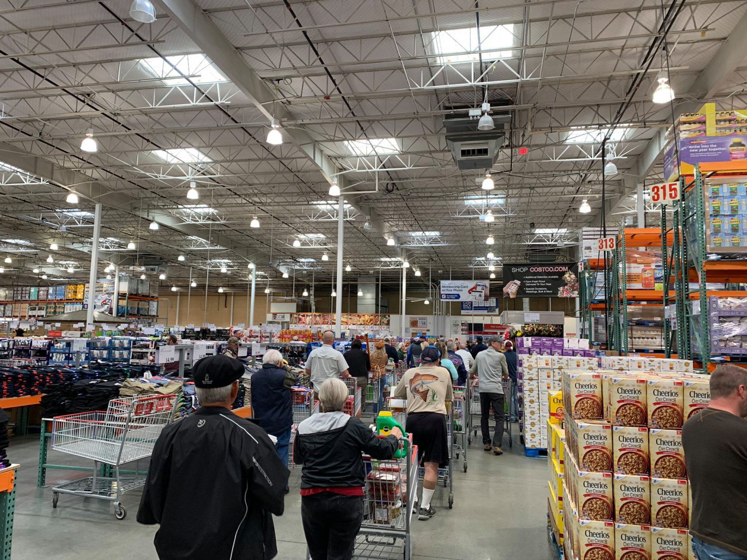 The Costco’s Success Or The Camouflage Of Limitations To Business Model