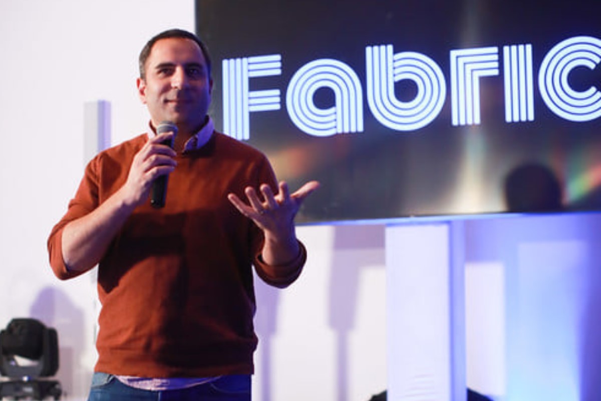 Fabric co-founders speaks in a tech event