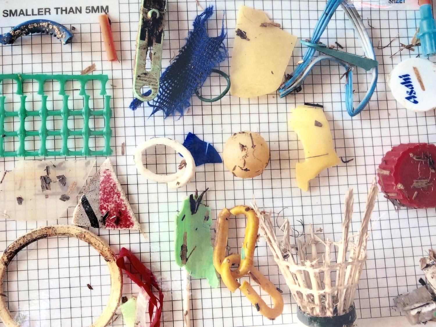 Many kinds of plastics