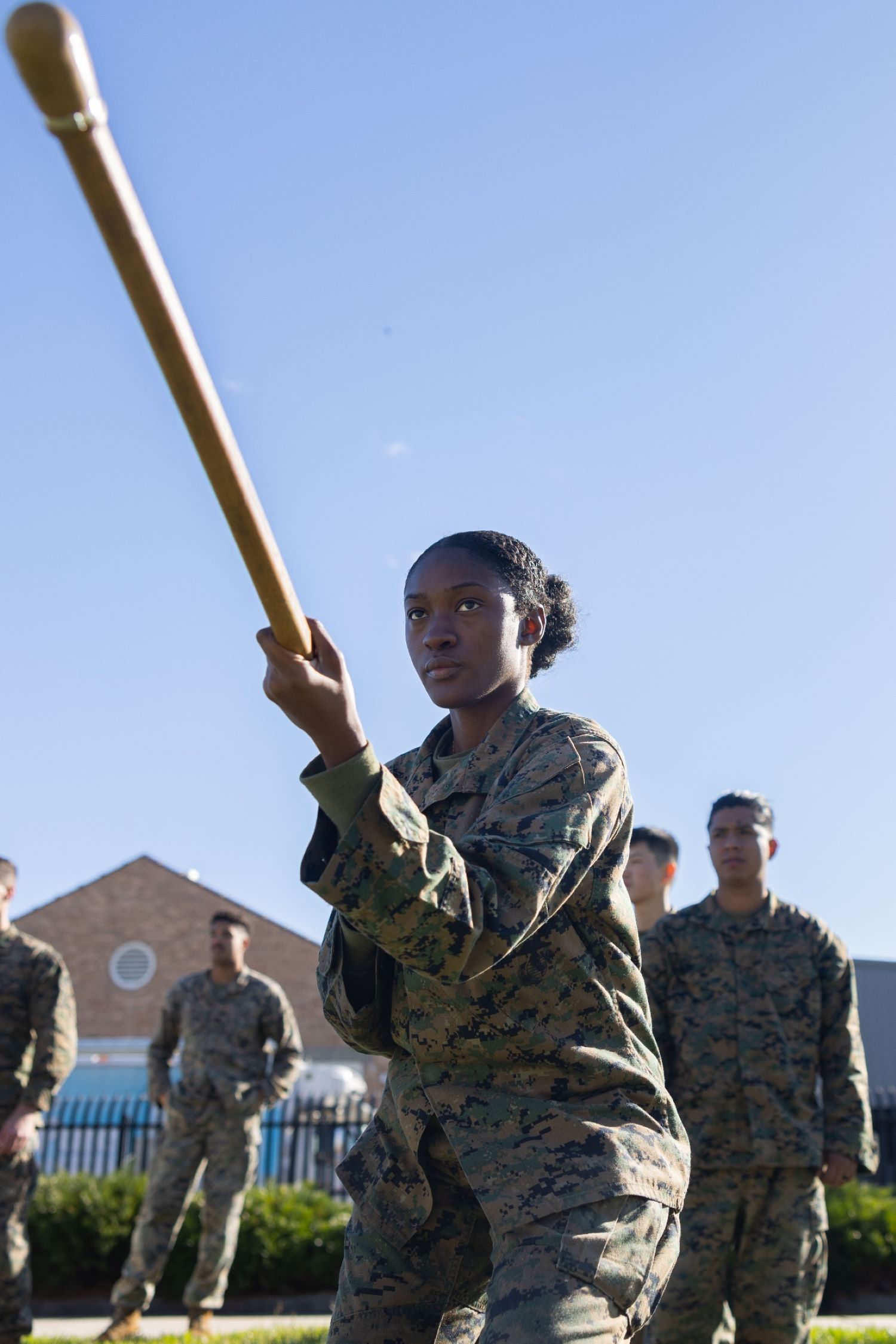 a counter maneuver using a mokuju bayonet trainer